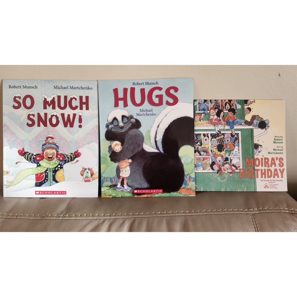 Robert Munsch Paperback Books Lot‎ Of 3